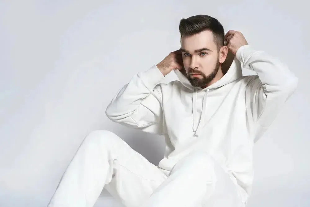 Choosing the Right Hoodie for Your Cargo Pants: Fabric, Fit, and Style Tips